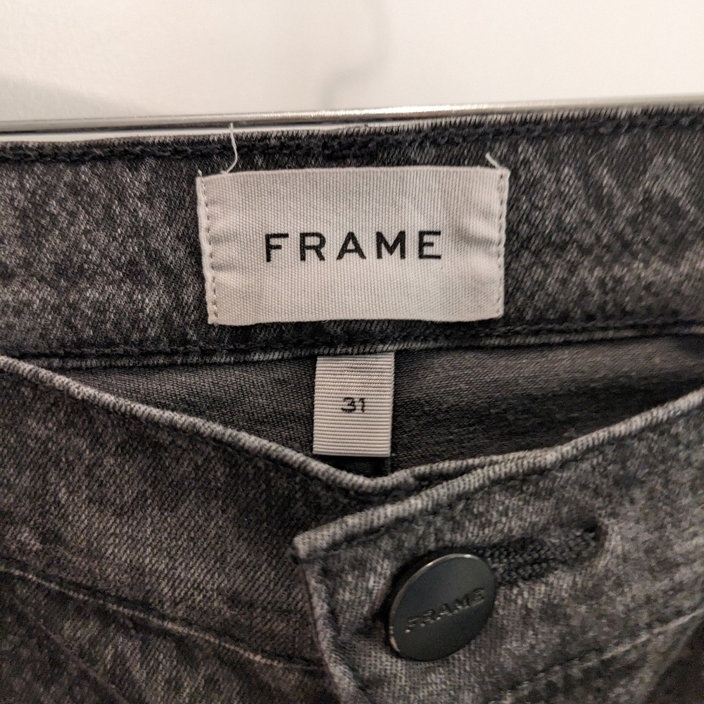 Frame | Le Skinny De Jeanne Snake Print Jeans In Tonal Python - Picture 4 of 10